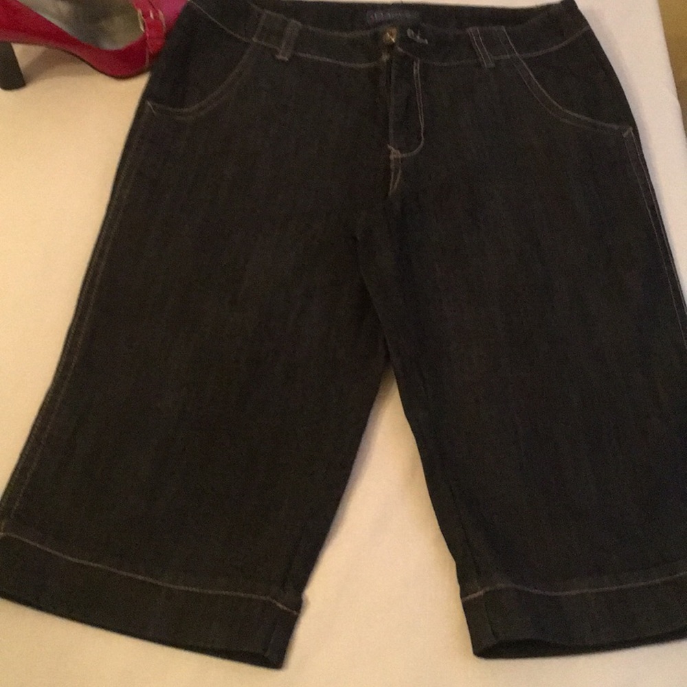 Baccini jean crop